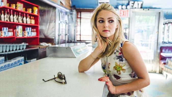 有一个超级漂亮的女朋友是一种什么体验？